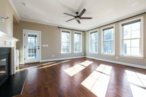 Why Homeowners Need To Consider Solid Hardwood Flooring