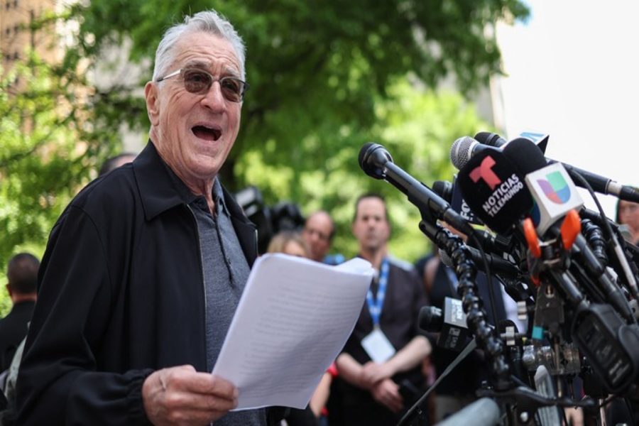 De Niro's Biden Campaign Event in New York Sparks Heated Clashes and Viral Social Media Debates